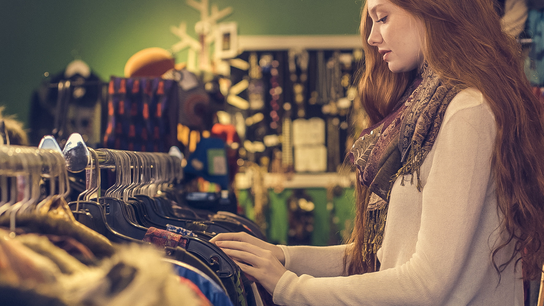women clothes +jewelry